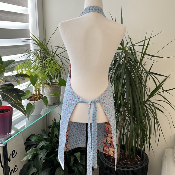 Handmade Reversible Cupcake Apron with Deep Pockets and Long Ties - Picture 7 of 8